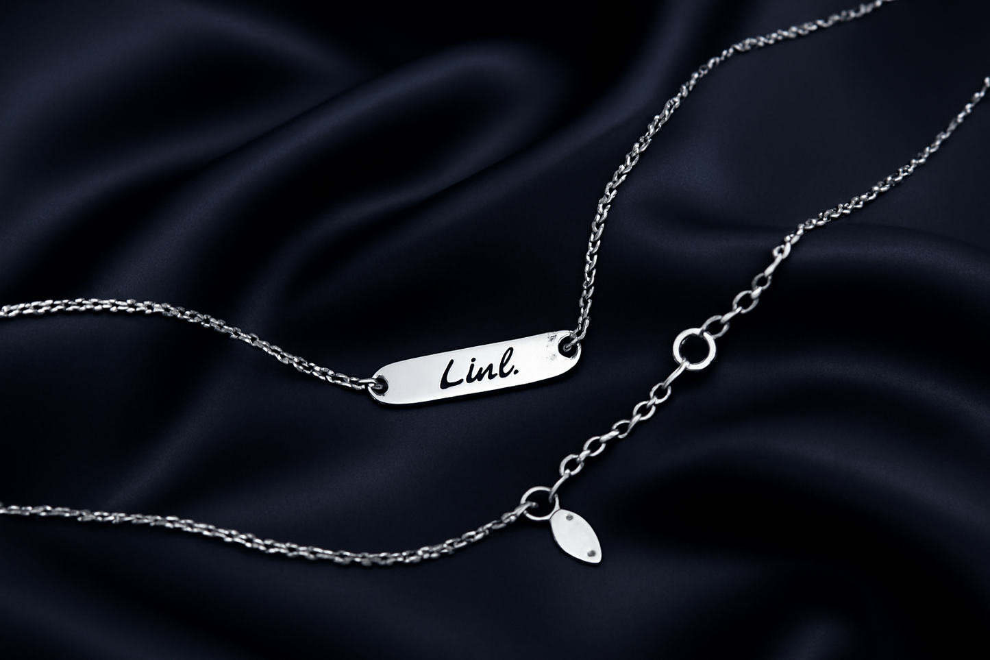 Silver Chain Necklace with “Luck” Disc Plate – Positive Vibes