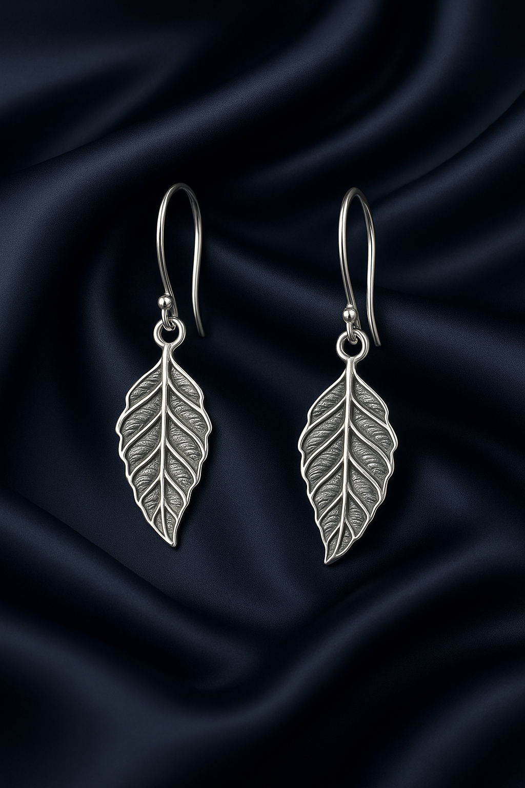 Antiqued 925 Sterling Silver Leaf Dangle Earrings