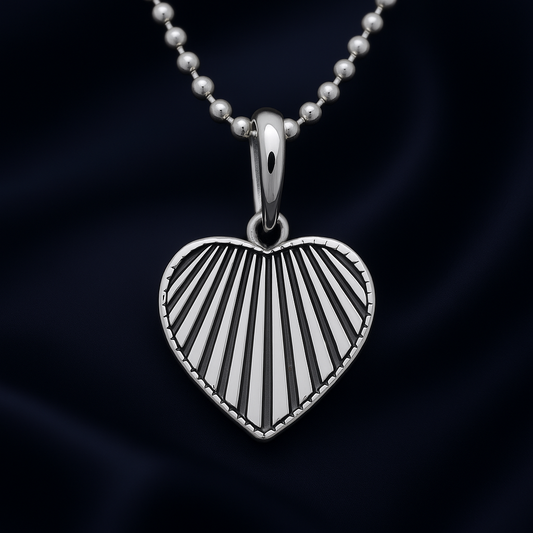 Vertical Heart Engraved 925 Silver Pendant – Personal Touch