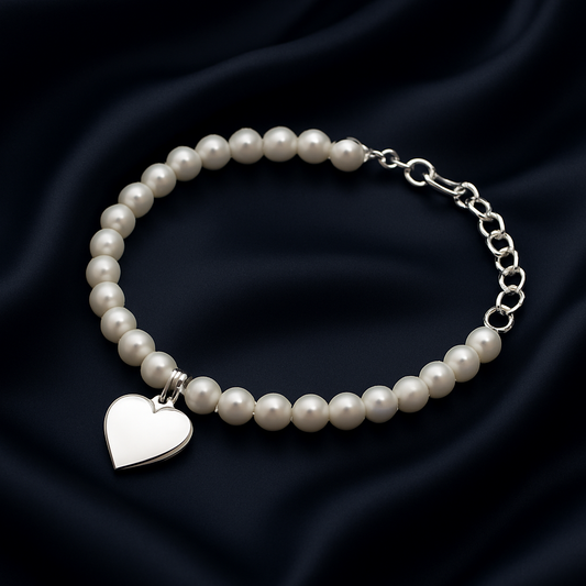 Silver Heart Disc on Pearl Beads Bracelet – Romantic Elegance
