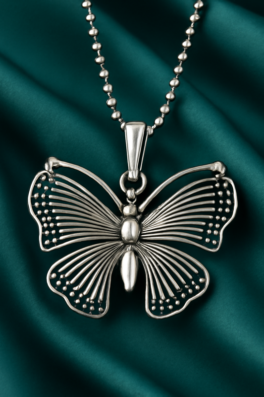 Exquisite Butterfly Sterling Pendant – Nature’s Elegance