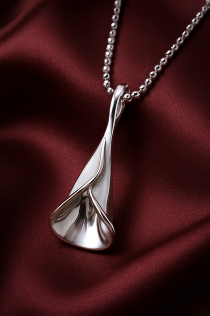 Calla Lily Sterling Silver Pendant – Floral Elegance